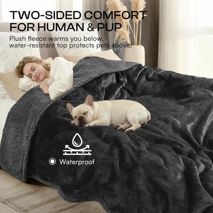 Waterproof Sherpa Pet Blanket Black Small（40" X 28"）